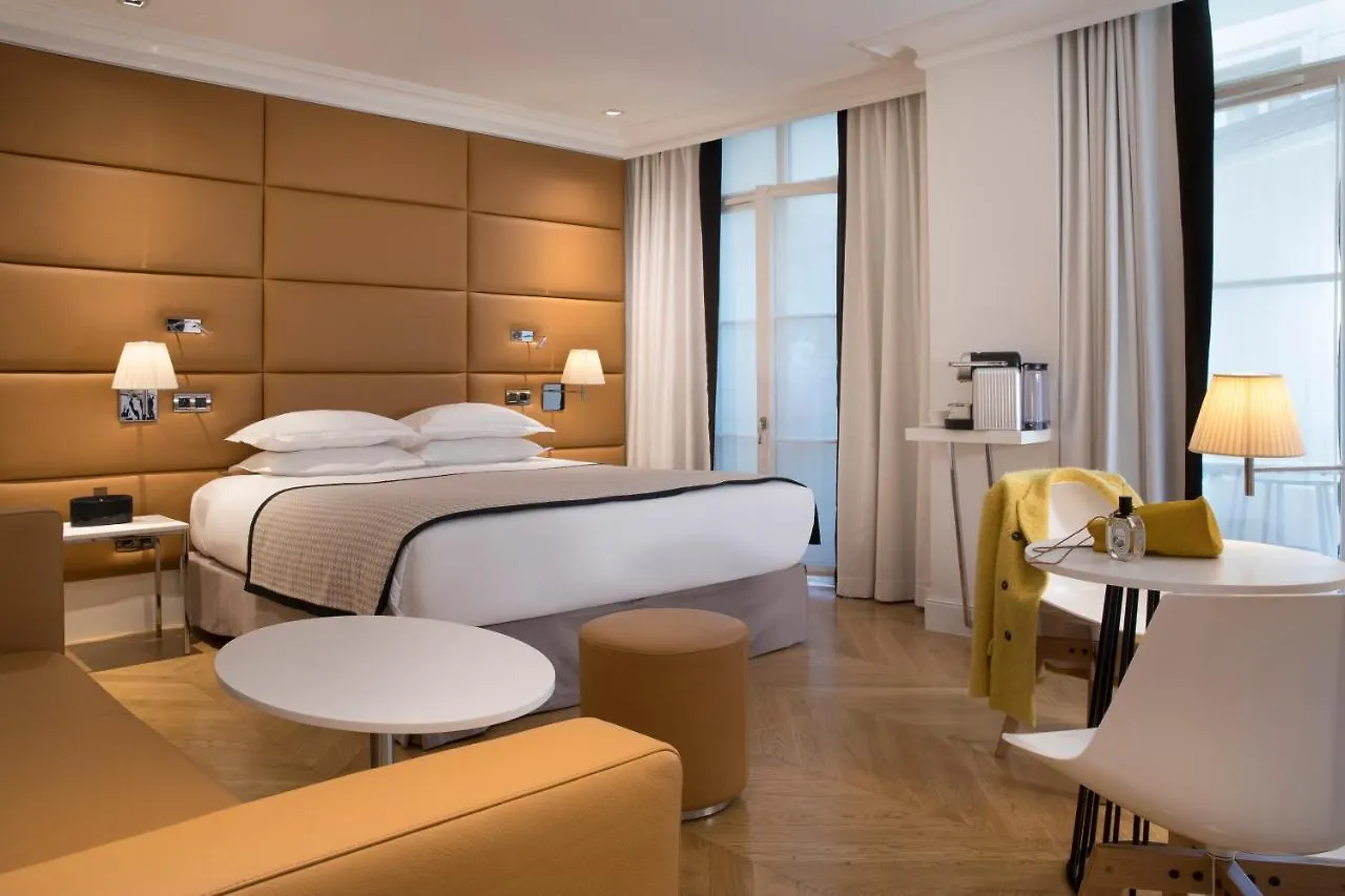 R De - Boutique Hotell