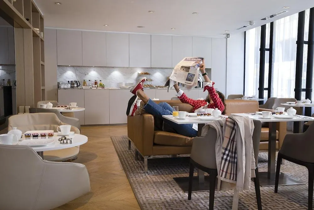 R De - Boutique Hotell