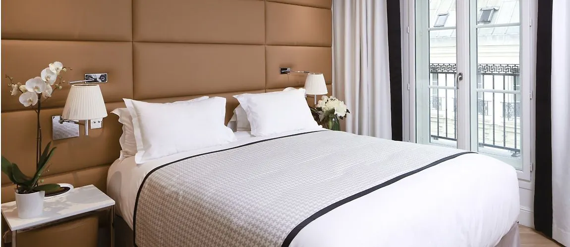 R De - Boutique 4*